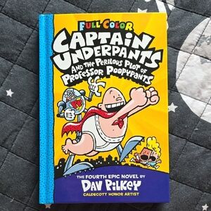 🦕 2/$15 Captain Underpants Book